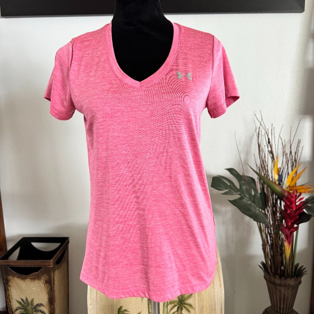 Under Armour Shirt Womens Small Pink V-Neck Short Sleeve Heat Gear Activewear - Picture 3 of 7